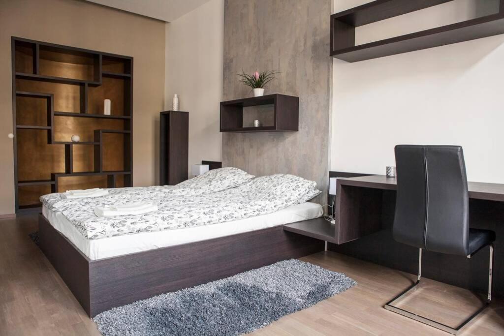 Apartament Downtown Ulloi 3 *