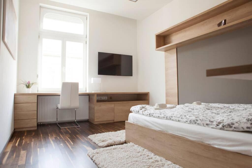 Apartament Downtown Ulloi 3 *